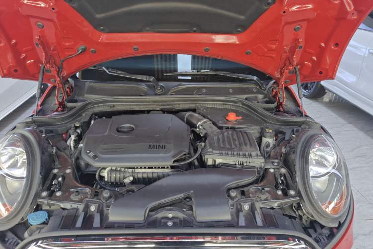 Used MINI 2018 1.5T ONE PLUS Five-Door Edition Engine Bay
