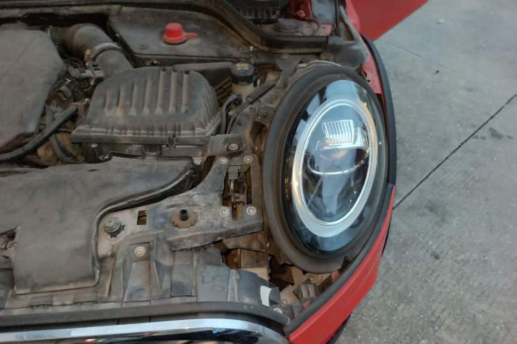 Used MINI 2018 1.5T COOPER Classic Edition Engine Bay Left