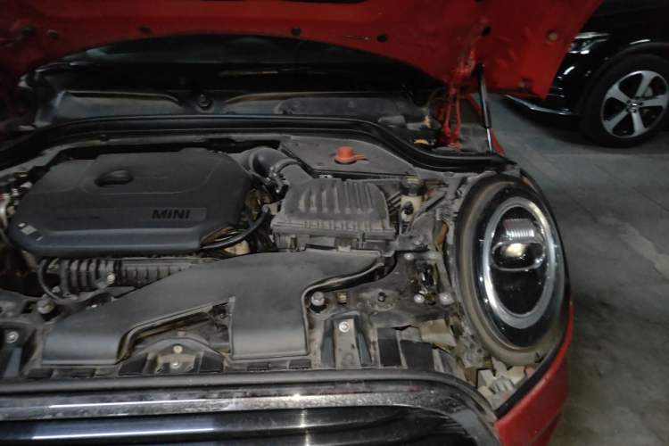 Used MINI 2018 1.5T COOPER Classic Edition Engine Bay Left