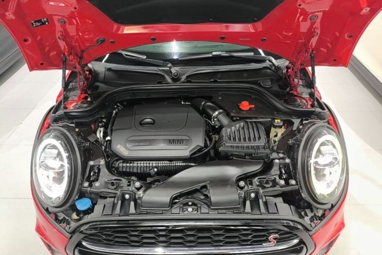 Used MINI 2018 2.0T COOPER S Racing Edition 5-door model Engine Bay