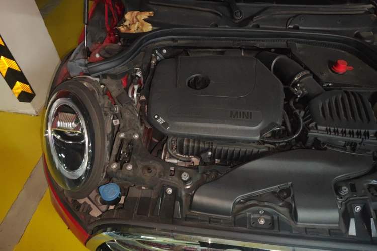Used MINI 2018 1.5T COOPER Artist Five-Door Edition Engine Bay Right