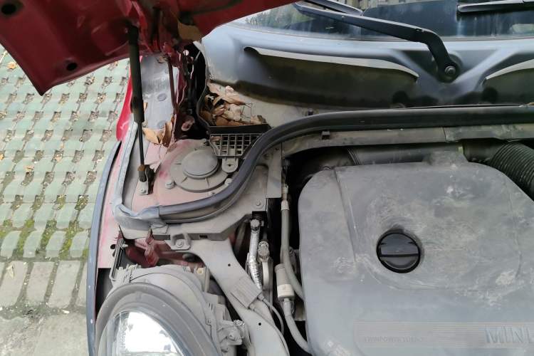 Used MINI 2018 1.5T ONE PLUS Five-Door Edition Engine Bay Right