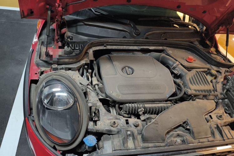 Used MINI 2018 1.5T ONE PLUS Engine Bay Right