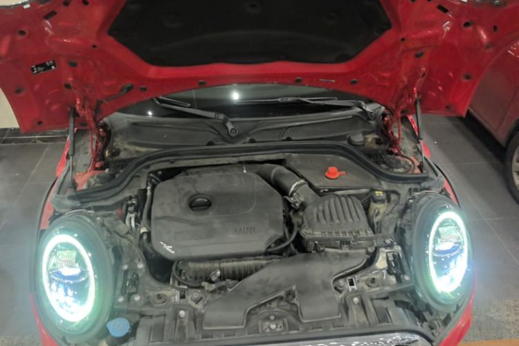 Used MINI 2018 1.5T COOPER Artist Engine Bay