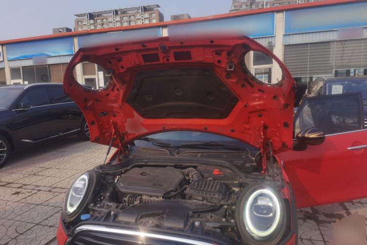 Used MINI 2018 1.5T COOPER Classic Edition Five-Door Version Engine Bay