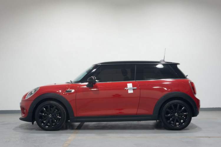 Used MINI 2018 1.5T COOPER Artist Exterior 2
