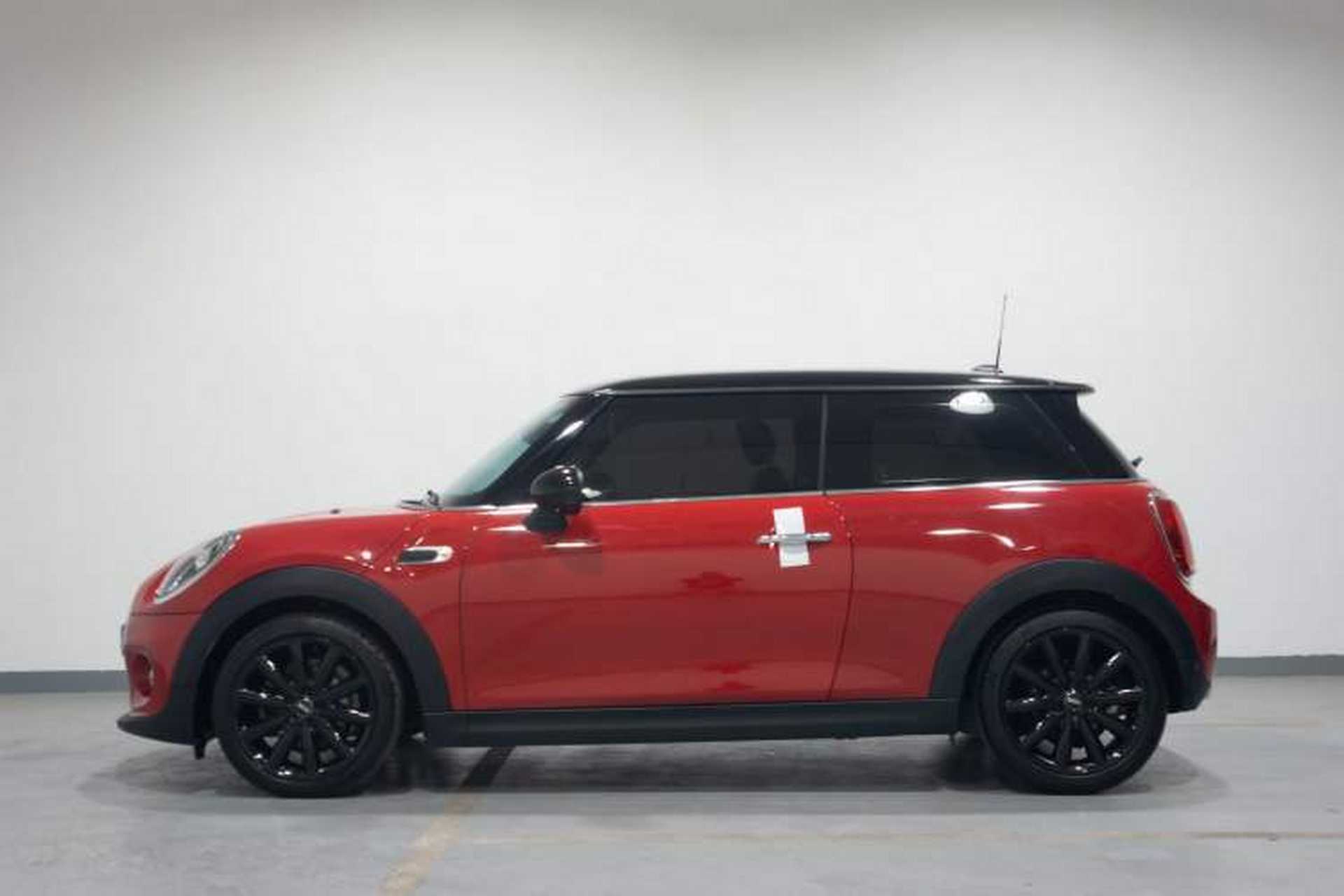 Used MINI 2018 1.5T COOPER Artist Exterior 2