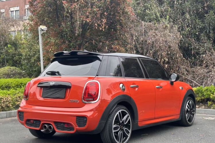 Used MINI 2018 2.0T COOPER S Racing Edition 5-door model Exterior 2