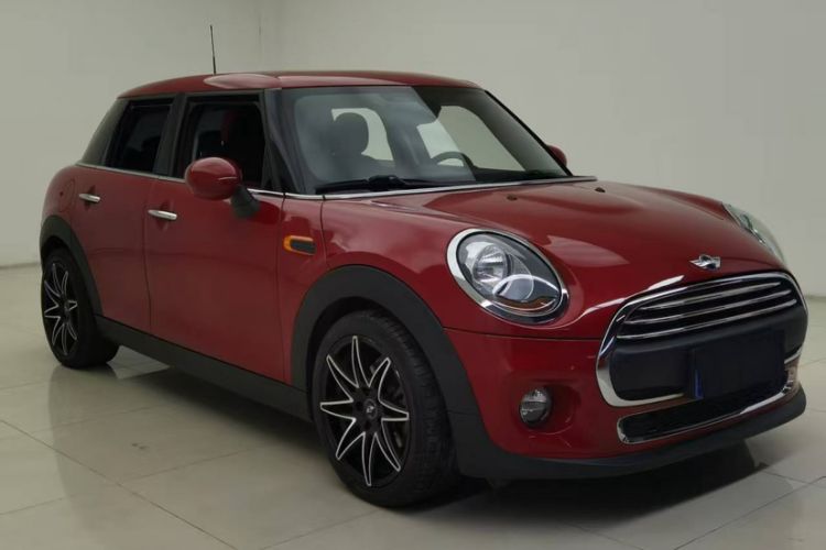 Used MINI 2018 1.5T ONE Five-Door Edition Exterior 2