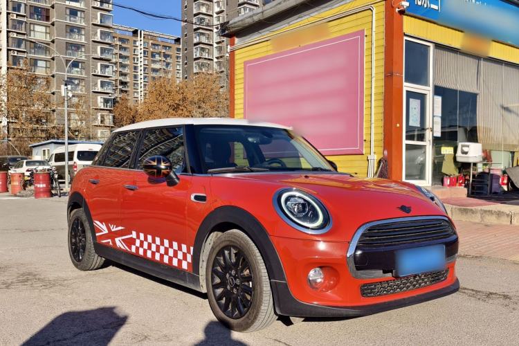 Used MINI 2018 1.5T COOPER Classic Edition Five-Door Version Exterior 2