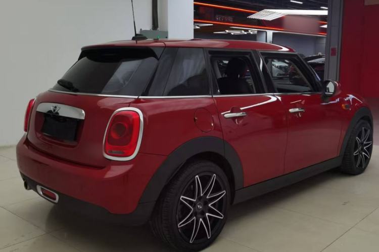 Used MINI 2018 1.5T ONE Five-Door Edition Exterior 4