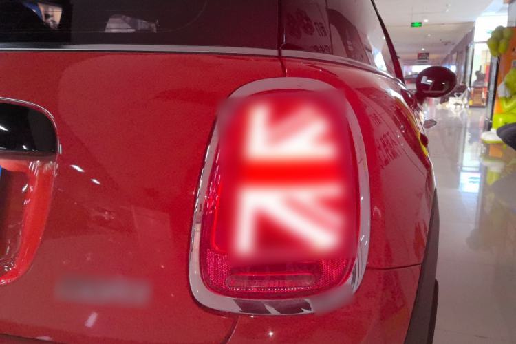 Used MINI 2018 1.5T COOPER Classic Edition Exterior 6