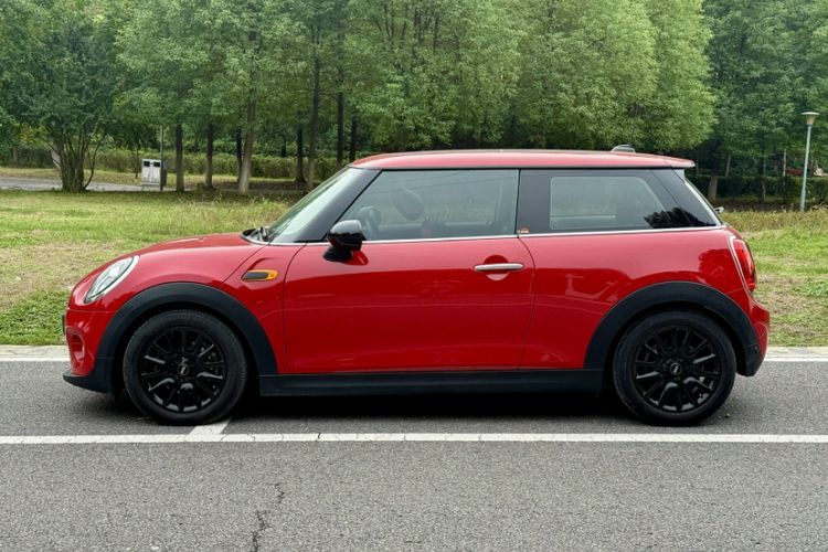 Used MINI 2018 1.5T ONE PLUS Exterior 9
