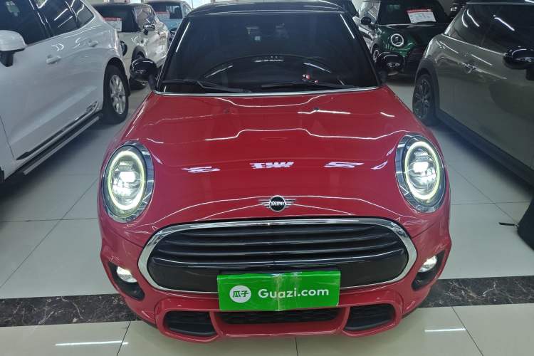 Used MINI 2018 1.5T COOPER Racing Driver Front