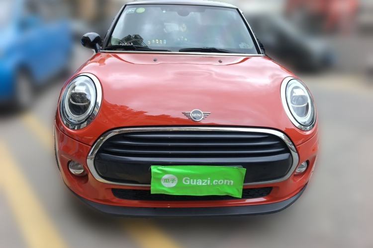 Used MINI 2018 1.5T COOPER Classic Edition Front