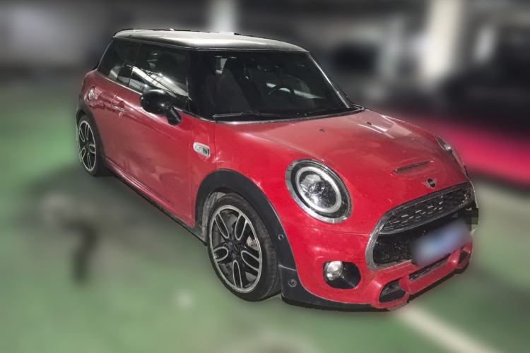 Used MINI 2018 2.0T COOPER S Racing Driver Front Right 45 Deg