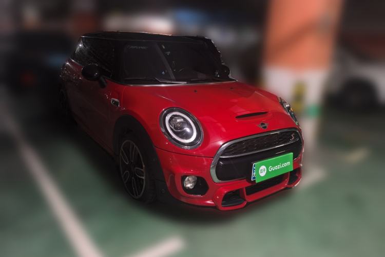 Used MINI 2018 2.0T COOPER S Racing Driver Front Right 45 Deg