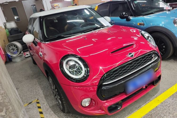 Used MINI 2018 2.0T COOPER S Artist Five-Door Edition Front Right 45 Deg