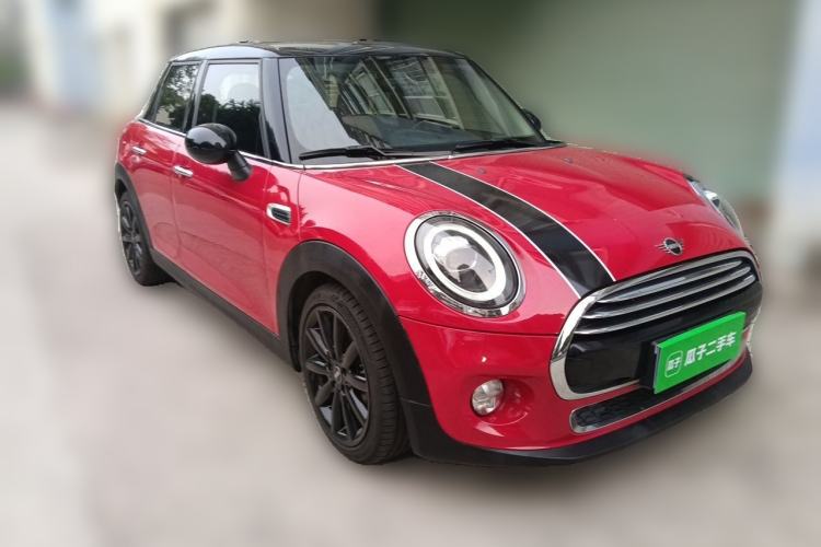 Used MINI 2018 1.5T COOPER Artist Five-Door Edition Front Right 45 Deg