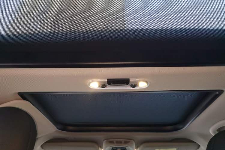 Used MINI 2018 1.5T COOPER Classic Edition Five-Door Version Headliner