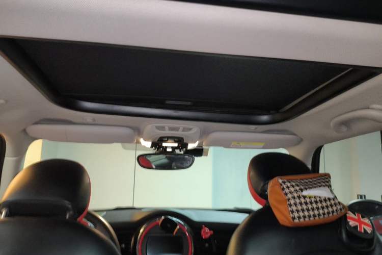 Used MINI 2018 1.5T ONE PLUS Headliner