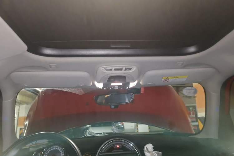 Used MINI 2018 1.5T COOPER Classic Edition Five-Door Version Headliner