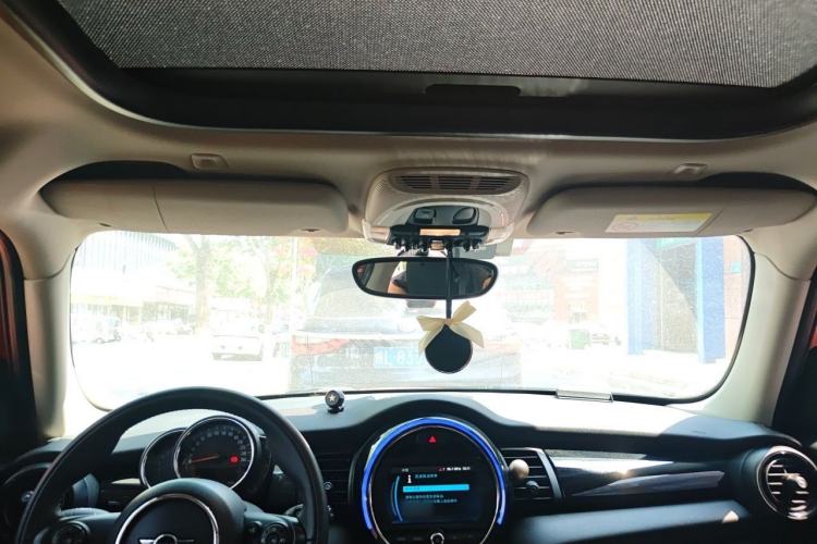 Used MINI 2018 1.5T ONE PLUS Five-Door Edition Headliner
