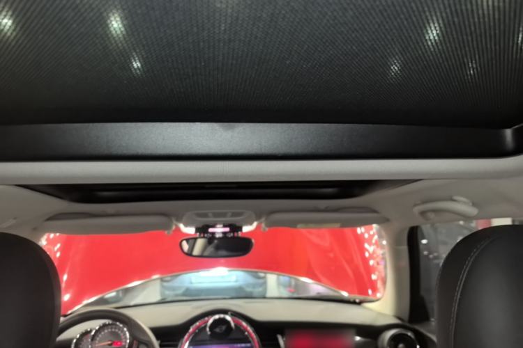 Used MINI 2018 1.5T COOPER Artist Headliner
