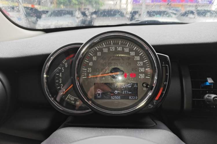 Used MINI 2018 1.5T ONE Five-Door Edition Instrument Cluster