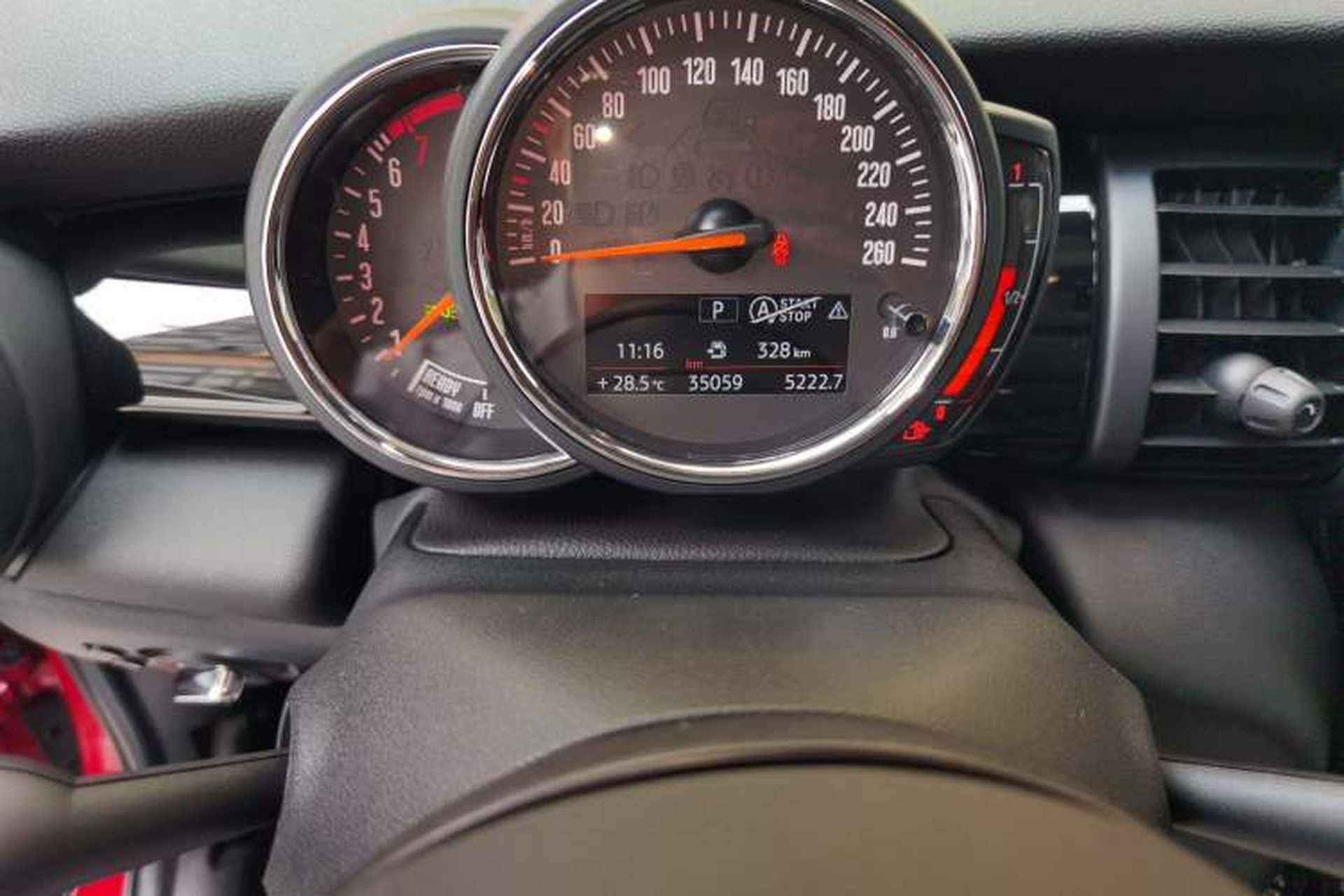 Used MINI 2018 1.5T COOPER Classic Edition Five-Door Version Instrument Cluster