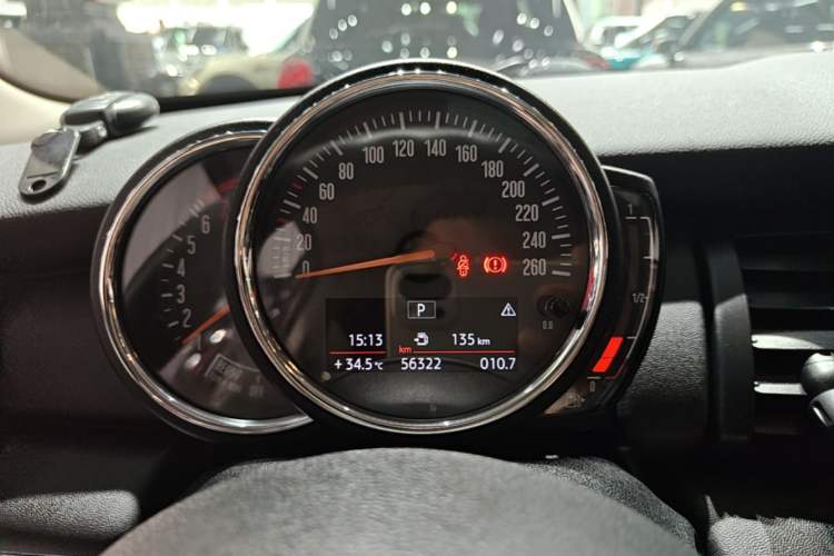 Used MINI 2018 1.5T ONE PLUS Five-Door Edition Instrument Cluster