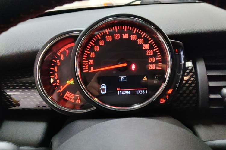 Used MINI 2018 2.0T COOPER S Classic Edition Instrument Cluster