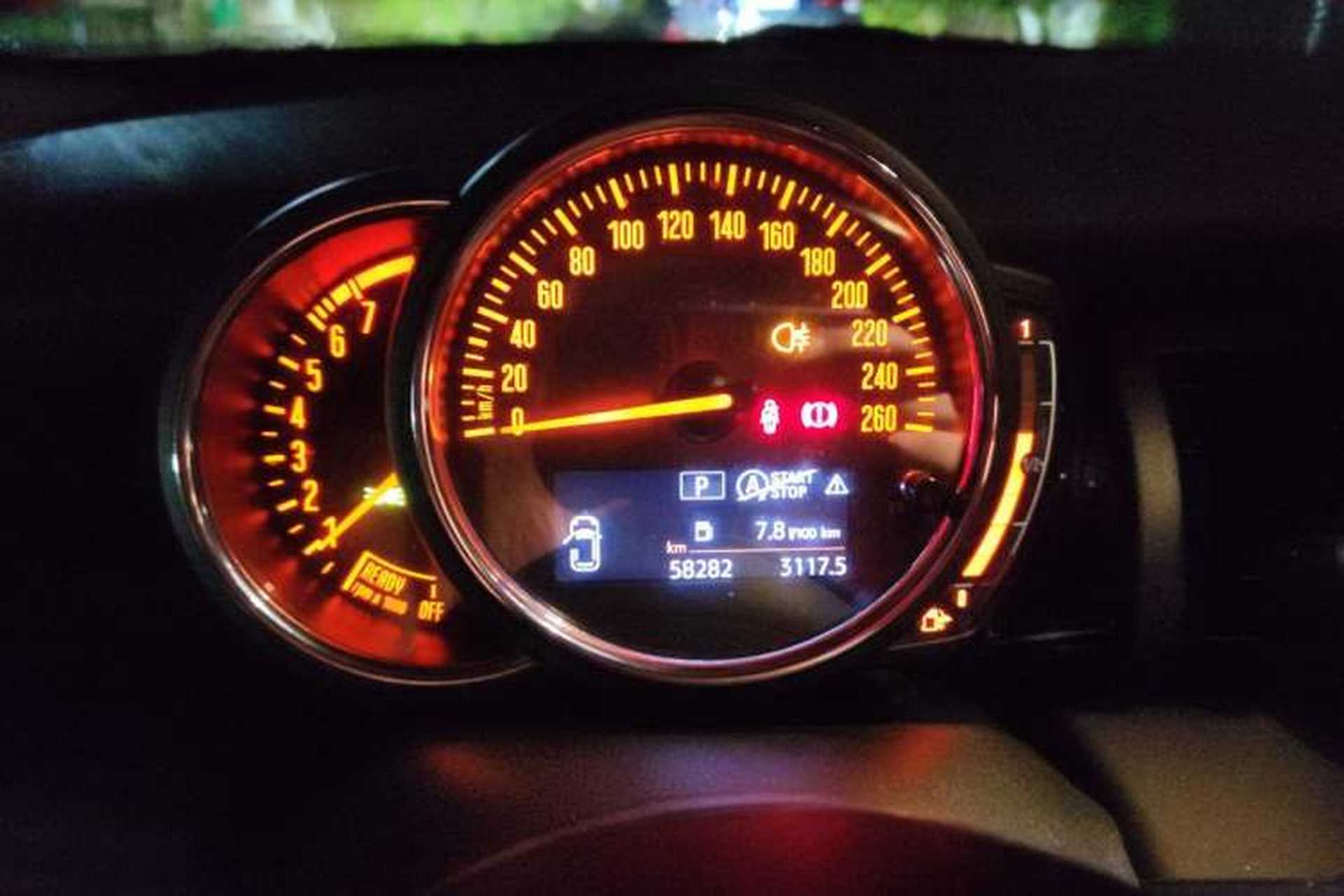 Used MINI 2018 1.5T COOPER Classic Edition Five-Door Version Instrument Cluster