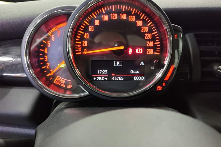Used MINI 2018 2.0T COOPER S Artist Five-Door Edition Instrument Cluster