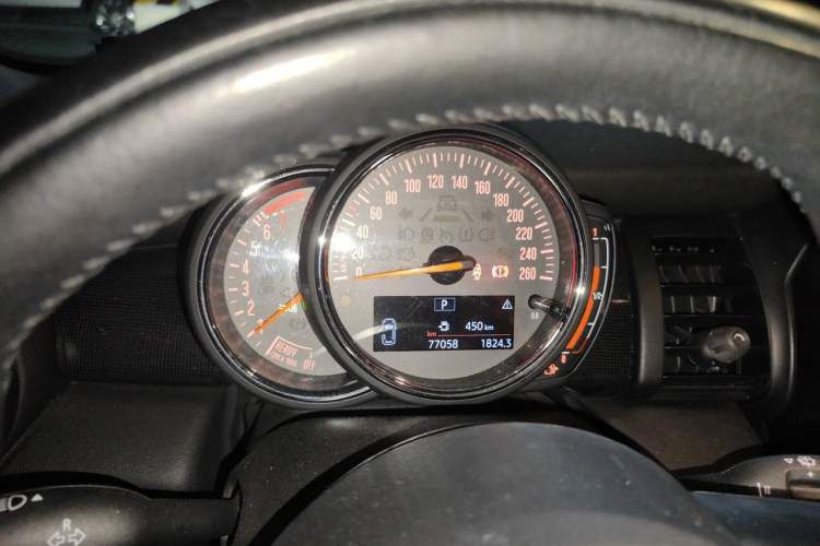 Used MINI 2018 1.5T COOPER Classic Edition Instrument Cluster