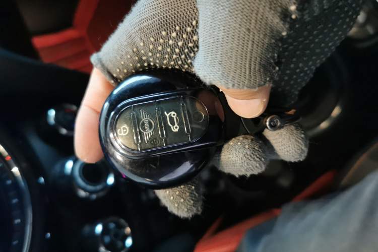 Used MINI 2018 1.5T ONE PLUS Interior 1