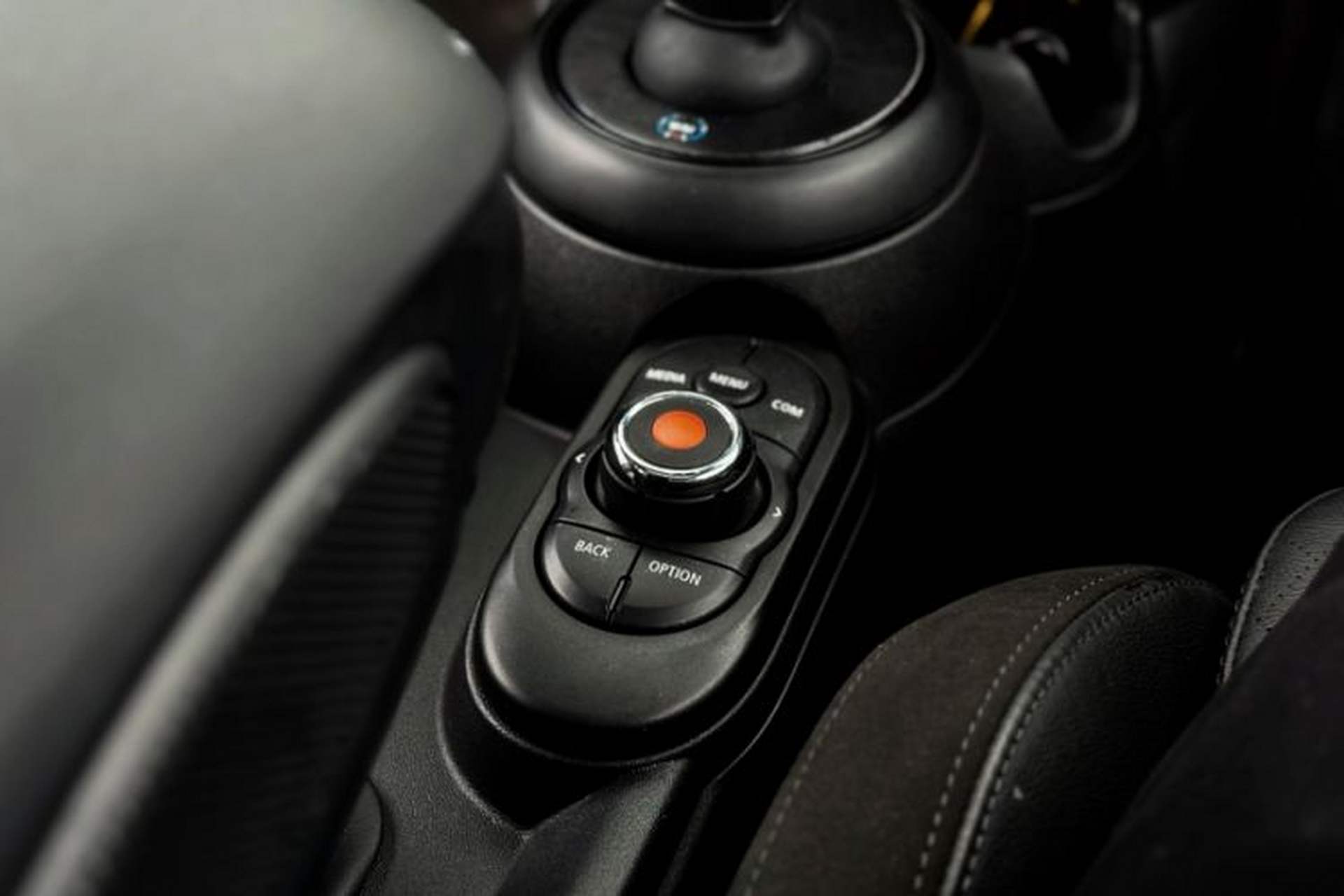 Used MINI 2018 1.5T COOPER Artist Five-Door Edition Interior 4