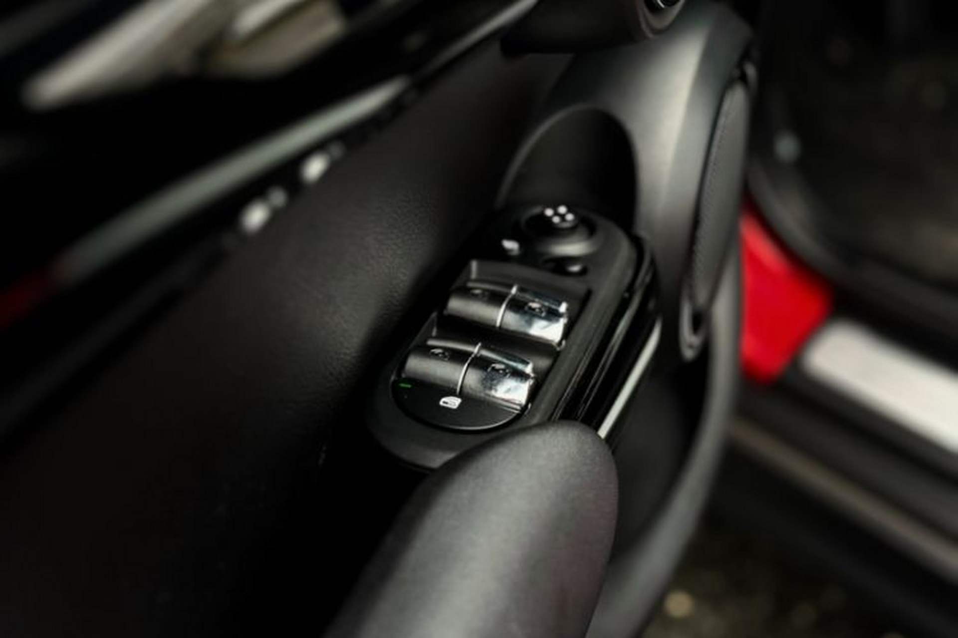 Used MINI 2018 1.5T COOPER Artist Five-Door Edition Interior 5