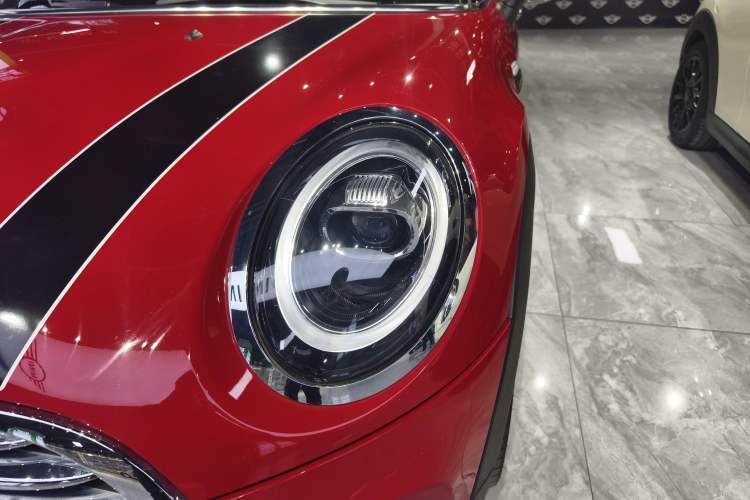 Used MINI 2018 1.5T COOPER Artist Left Front Headlight