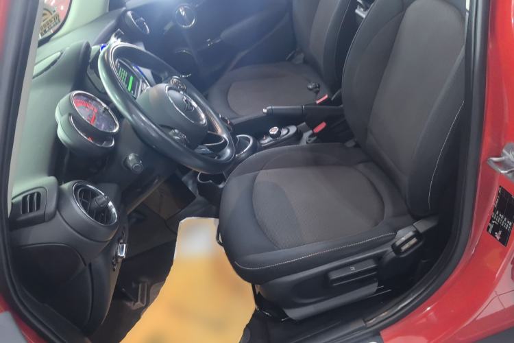 Used MINI 2018 1.5T ONE PLUS Five-Door Edition Left Front Seat