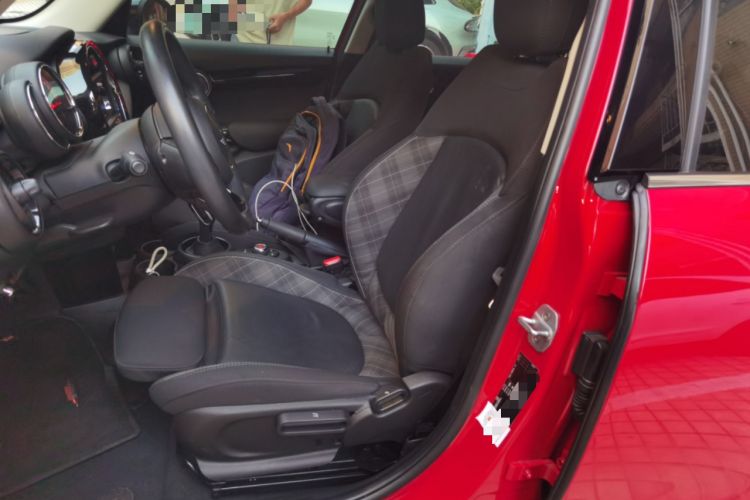 Used MINI 2018 1.5T COOPER Classic Edition Five-Door Version Left Front Seat