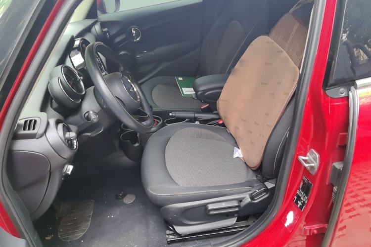 Used MINI 2018 1.5T ONE PLUS Five-Door Edition Left Front Seat