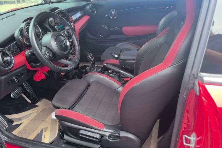 Used MINI 2018 2.0T COOPER S Classic Edition Left Front Seat
