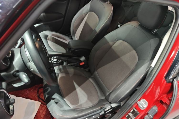 Used MINI 2018 1.5T ONE PLUS Five-Door Edition Left Front Seat