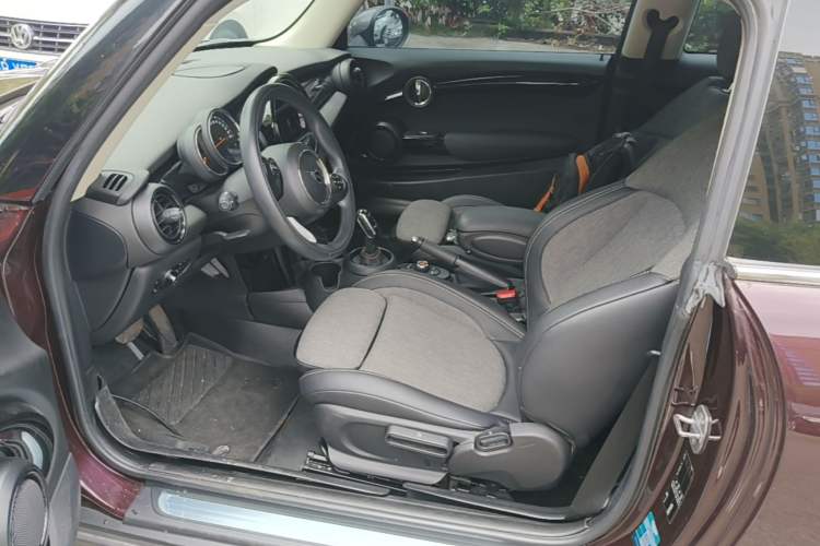 Used MINI 2018 1.5T COOPER Classic Edition Left Front Seat
