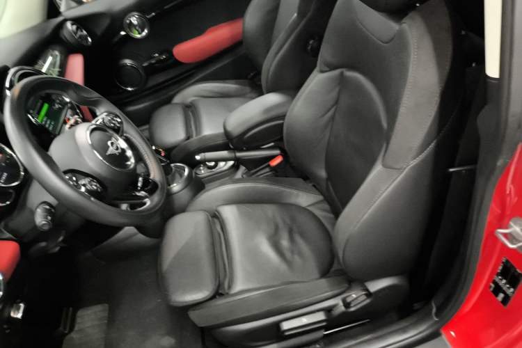 Used MINI 2018 1.5T COOPER Artist Left Front Seat