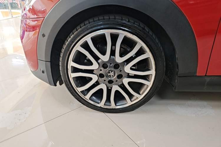 Used MINI 2018 2.0T COOPER S Artist Left Front Wheel Hub