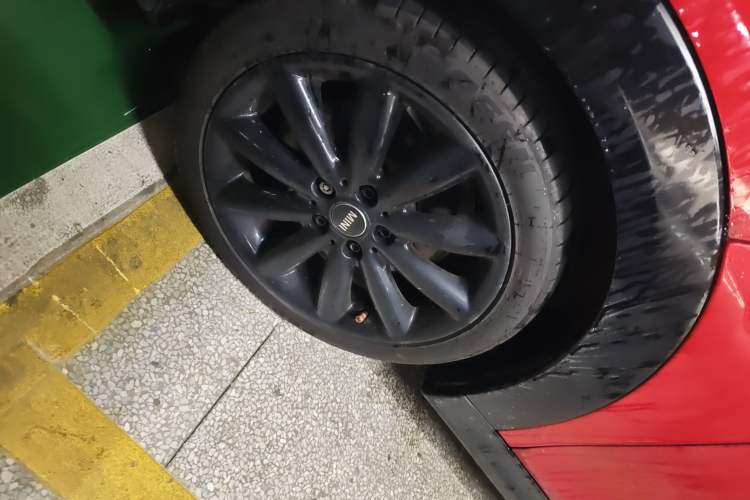 Used MINI 2018 1.5T COOPER Artist Left Front Wheel Hub