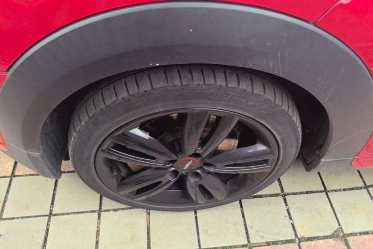 Used MINI 2018 2.0T COOPER S Classic Edition Left Front Wheel Hub