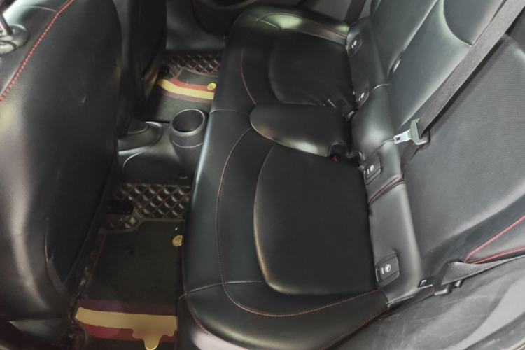 Used MINI 2018 1.5T ONE Five-Door Edition Left Rear Seat